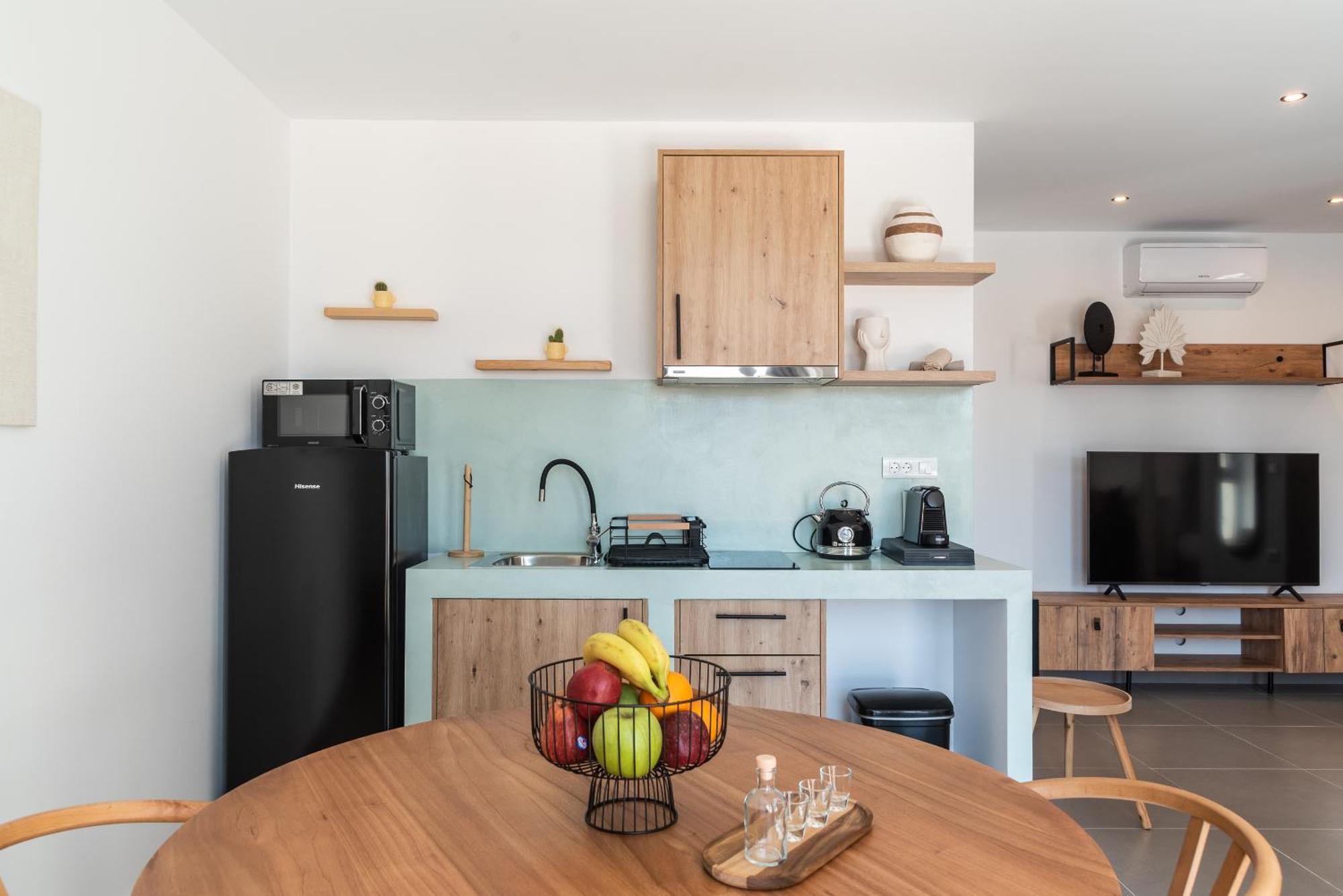 Remvi Apartments アイオス・ニコラオス エクステリア 写真